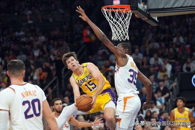 俱乐部杯-赵岩昊15分广厦胜四川 王云章14分