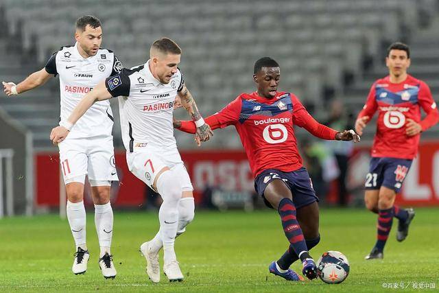 山东与邱彪签下长约 过去四年四次更换主教练