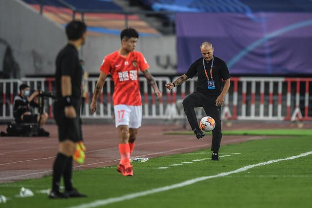 曼联21世纪10大球星：C罗力压鲁尼排第1 小贝第8